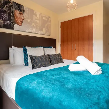 Haus Balcony L Arcadian L Secure Parking L Rated L Town Centre Birmingham