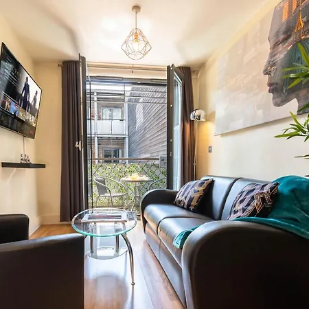Apartament Haus Balcony L Arcadian L Secure Parking L Rated L Town Centre